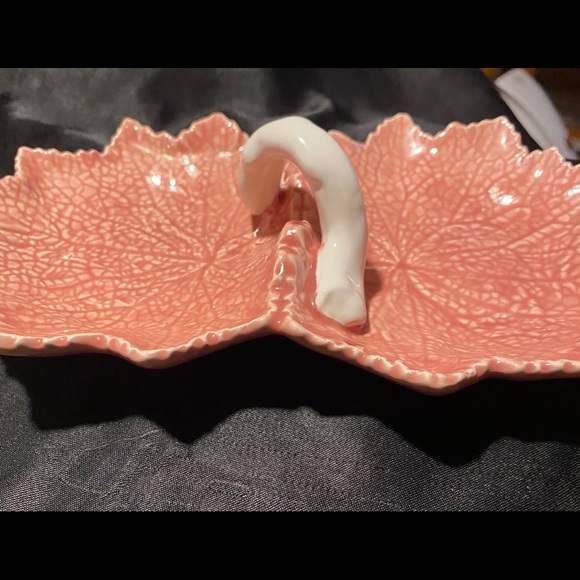 NEUWIRTH Portugal PINK MAPLE LEAF 2- Sided Dish - Picture 4 of 11
